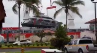 bootlift Superjacht takelen gaat verschrikkelijk</p>
</div><!-- .entry-content -->
</div>
<footer class=